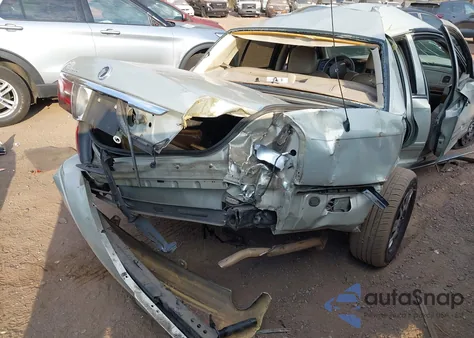 2005 Mercury Grand Marquis Gs из США, поврежденный, VIN 2MEFM74W85X618499